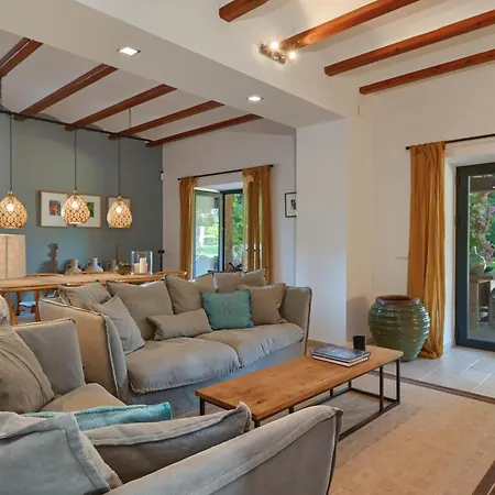 Xarabella By Aguilarent Villa *