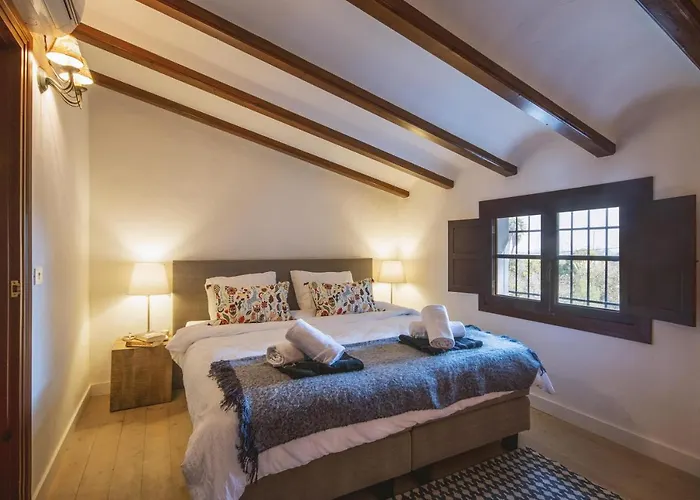 Xarabella By Aguilarent Villa