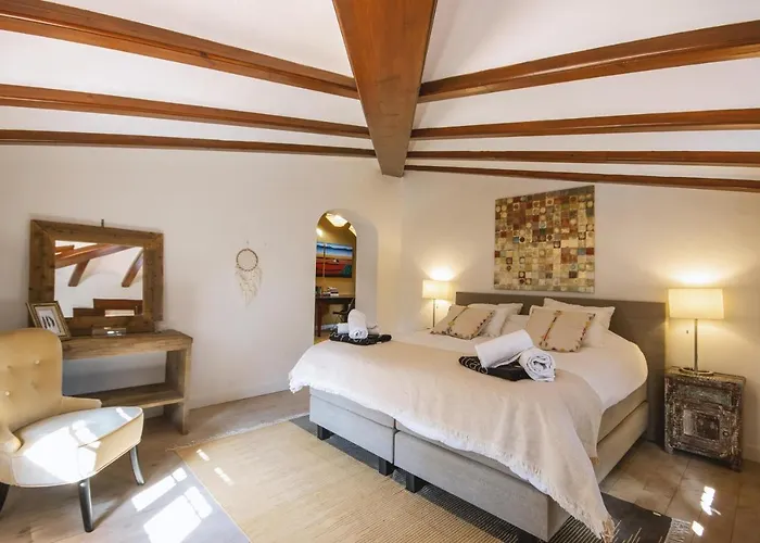 Xarabella By Aguilarent