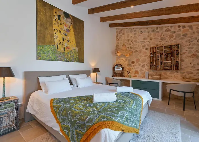 Xarabella By Aguilarent